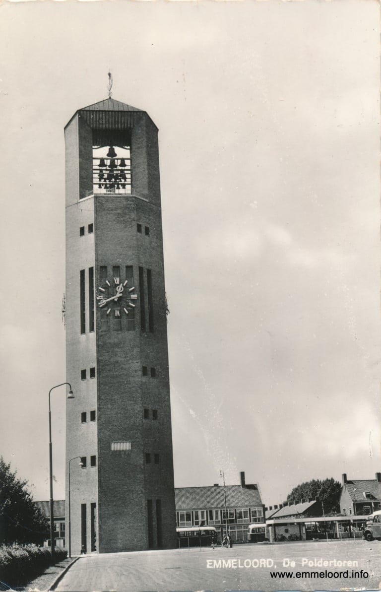 Poldertoren-30.jpg Poldertoren-30.jpg